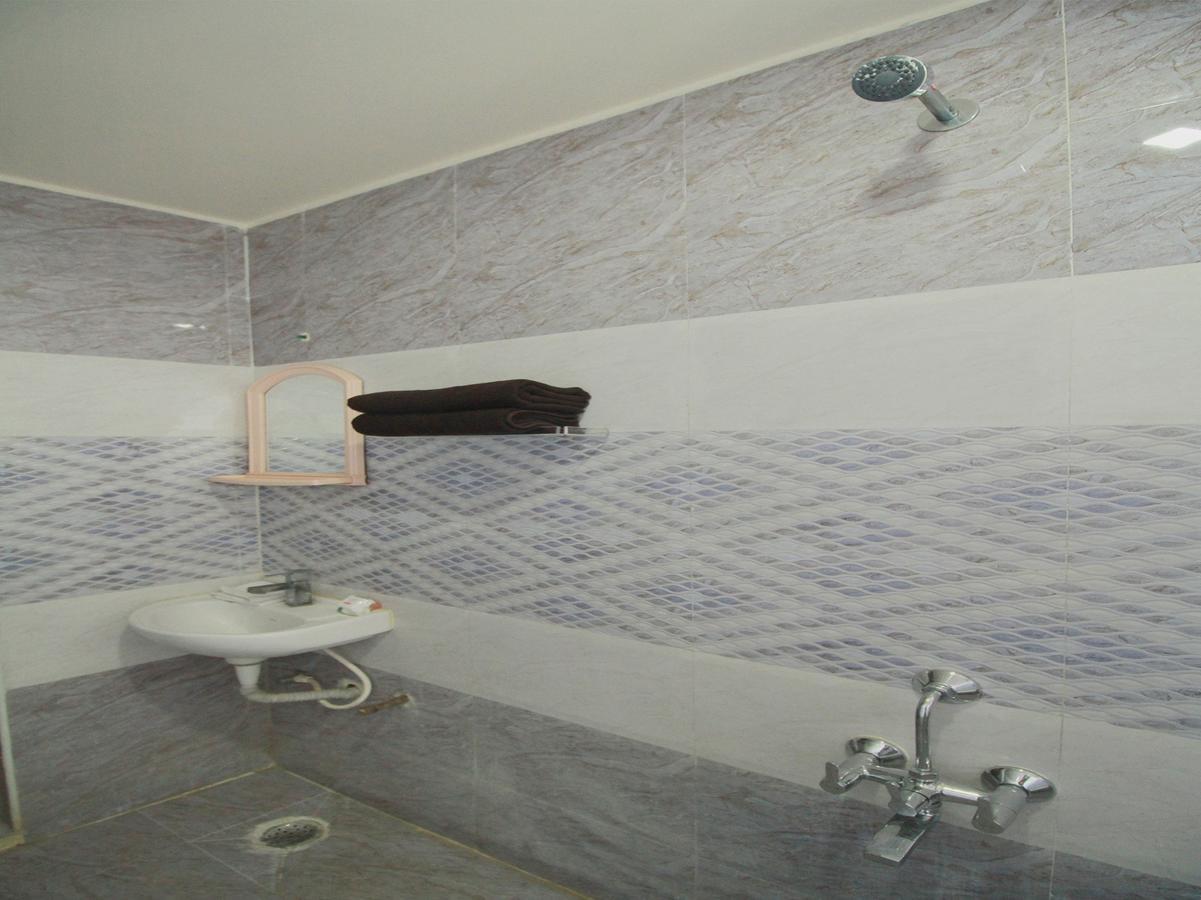 Oyo 11489 Pkn Classic Regency Maduraj Zewnętrze zdjęcie